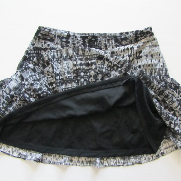 H & M Women’s Gray Black 2 Layer Tiered Mini Skirt Size 8 - Picture 7 of 11